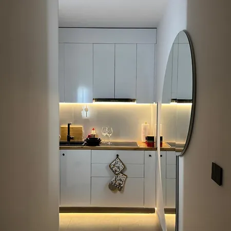 Sea View Luxury 아파트 Vlorë